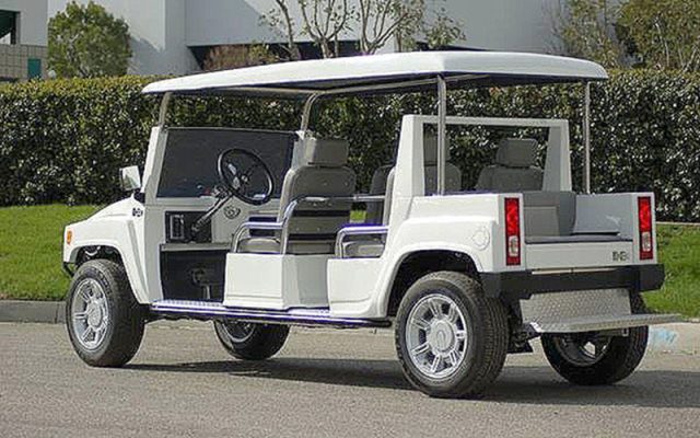 6 Passenger White Hummer Limo Golf Cart affordable golf cart rental, golf cart rent georgia
