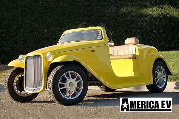 Yellow America EV California Roadster 4 Passenger Golf Cart affordable golf cart rental, golf cart rent georgia