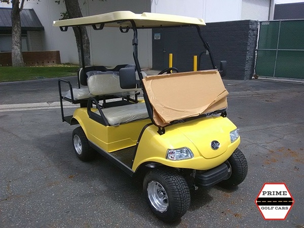 Yellow Evolution 4 Passenger Golf Cart affordable golf cart rental, golf cart rent georgia